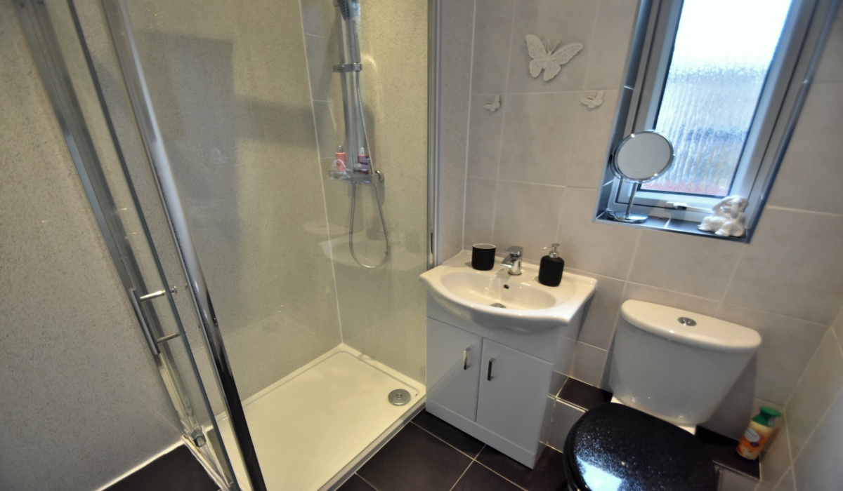 3 Eldrick Crescent, Fauldhouse, 2 Bedrooms Bedrooms, ,1 BathroomBathrooms,Flat,For Sale,Eldrick Crescent,1582