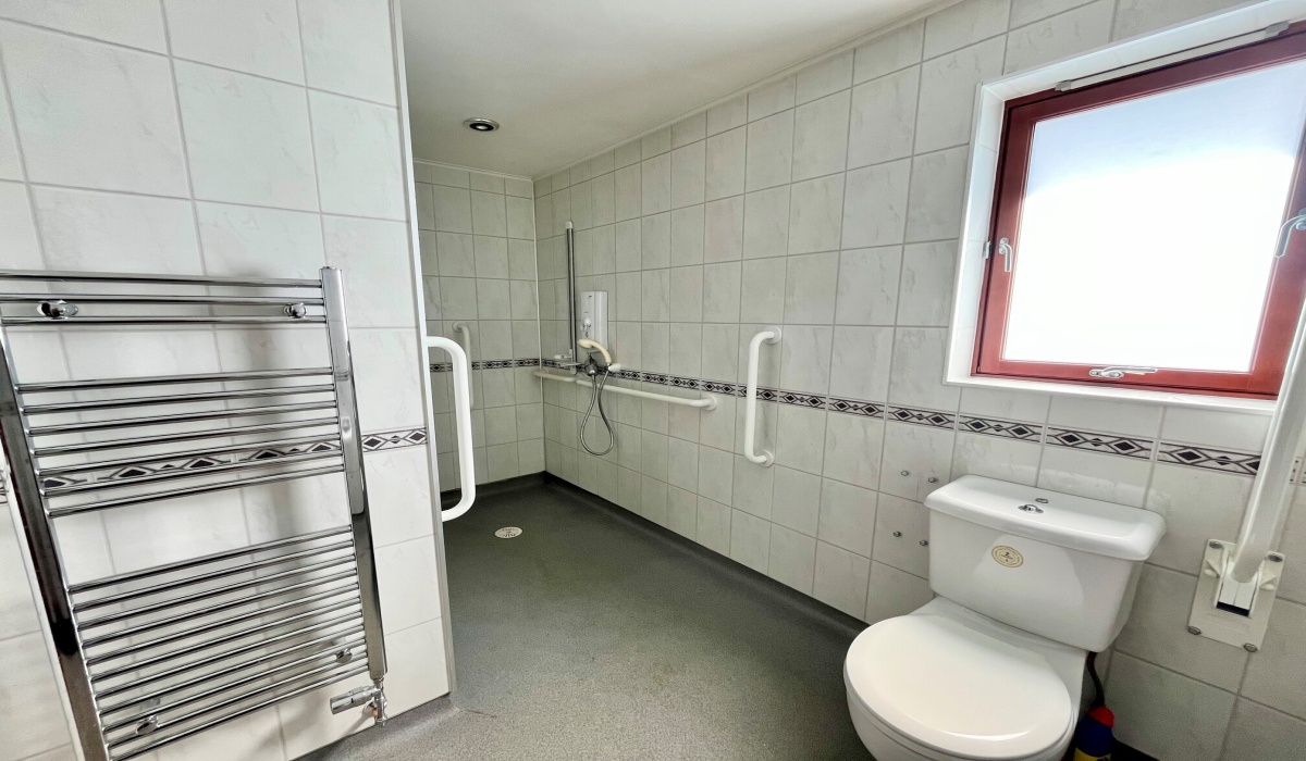 Parkview, 124b South Street, Armadale, EH48 3JU, 4 Bedrooms Bedrooms, ,4 BathroomsBathrooms,Detached Bungalow,For Sale,Parkview, 124b South Street, Armadale, EH48 3JU,1584