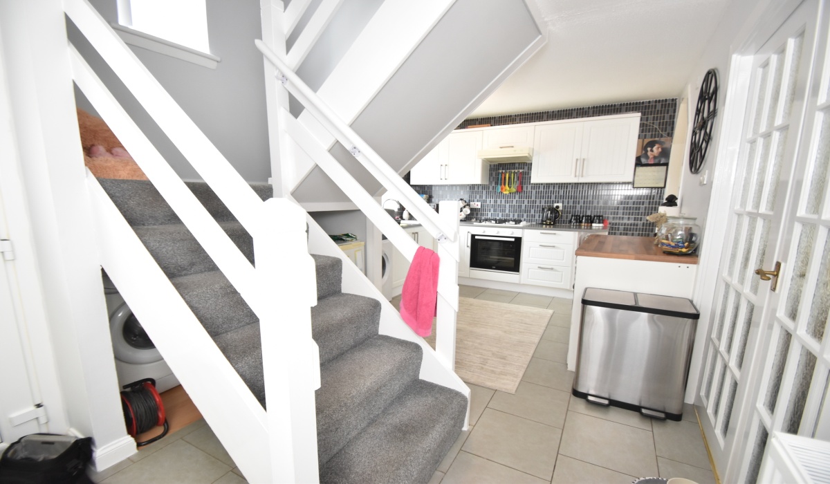 88 Lenzie Avenue, Livingston, 3 Bedrooms Bedrooms, ,2 BathroomsBathrooms,Terraced,For Sale,Lenzie Avenue,1587