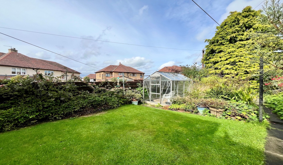 60 Crawfield Avenue, Bo'ness, 3 Bedrooms Bedrooms, 0 ,1 BathroomBathrooms,Semi Detached Villa,Under offer,Crawfield Avenue,0,1578