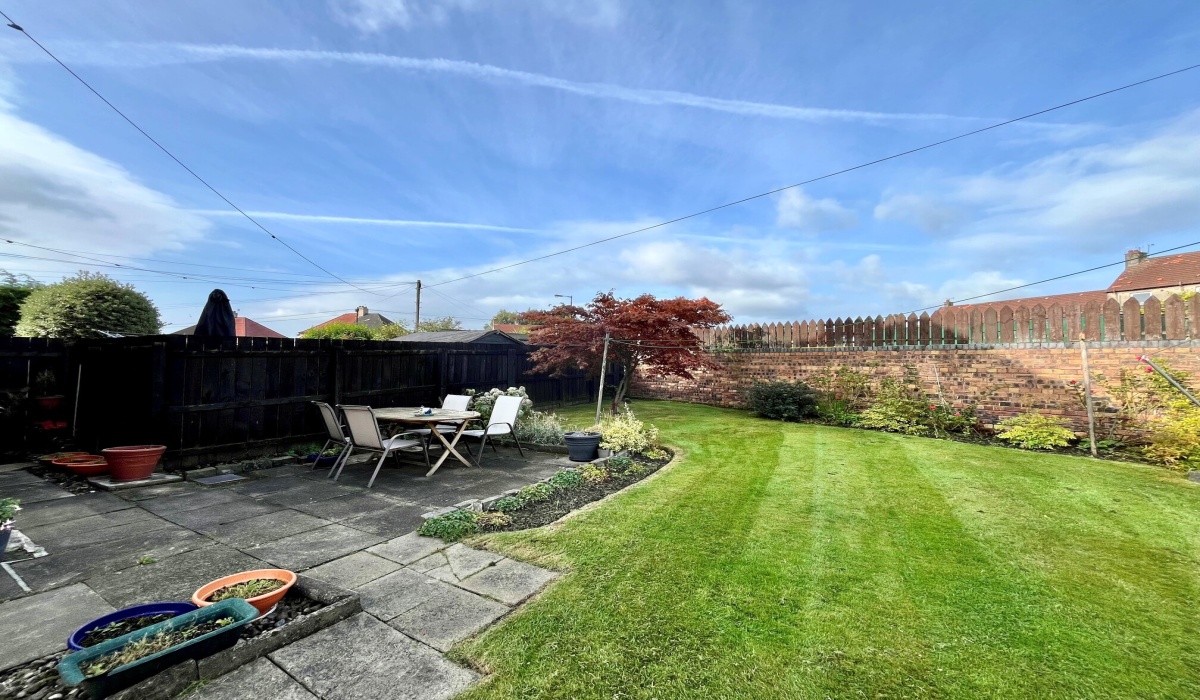 30 Manor Crescent, Tullibody, FK10 2RJ, 2 Bedrooms Bedrooms, 0 ,2 BathroomsBathrooms,End Terraced Villa,Under offer,30 Manor Crescent, Tullibody, FK10 2RJ,0,1579