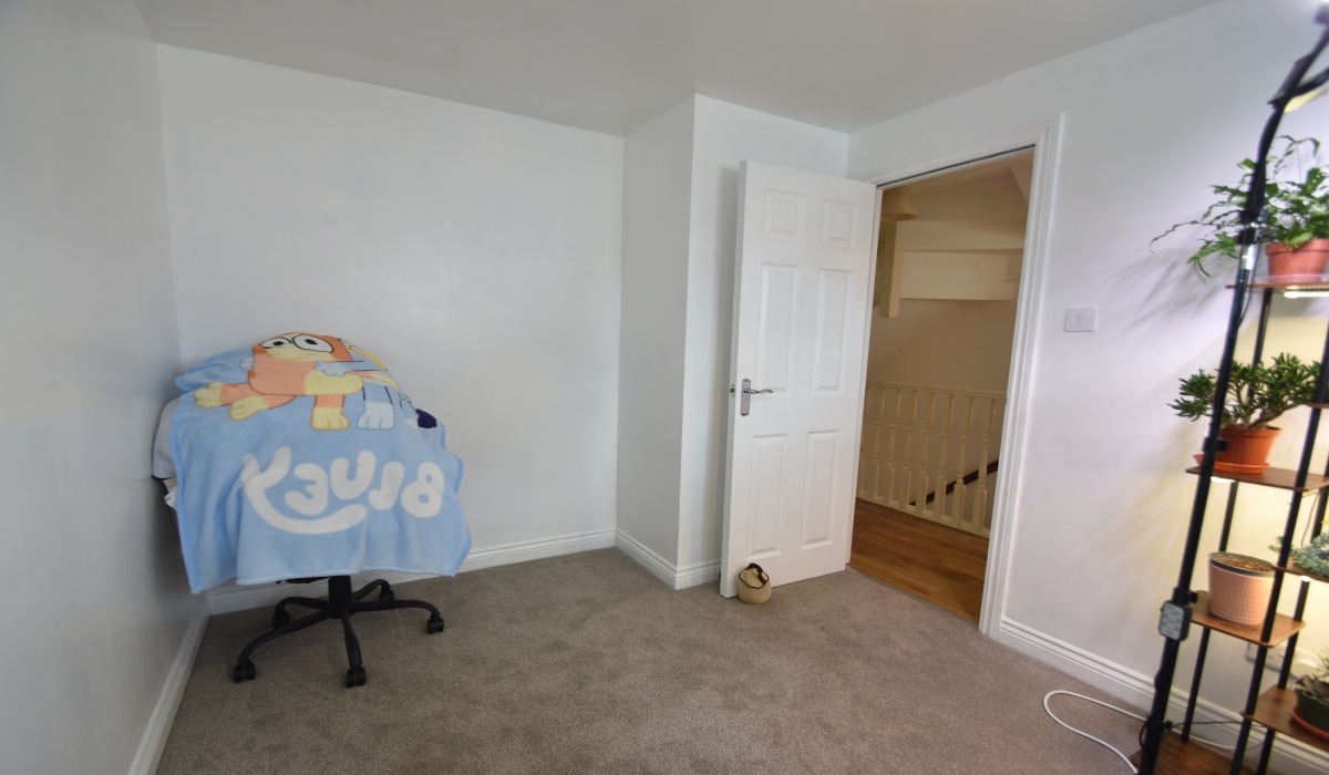 11 Fitzallan Place, Bathgate, Wester Inch Village, 4 Bedrooms Bedrooms, 0 ,2 BathroomsBathrooms,Terraced,Under offer,Fitzallan Place,0,1580