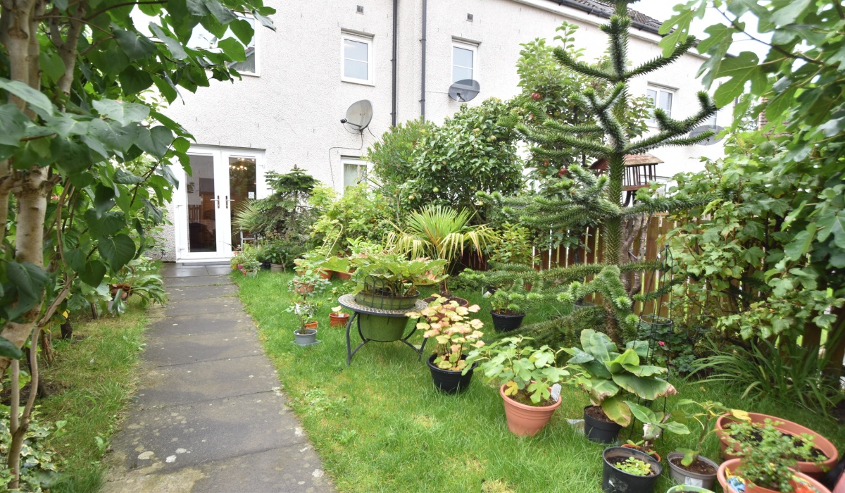 11 Fitzallan Place, Bathgate, Wester Inch Village, 4 Bedrooms Bedrooms, 0 ,2 BathroomsBathrooms,Terraced,Under offer,Fitzallan Place,0,1580