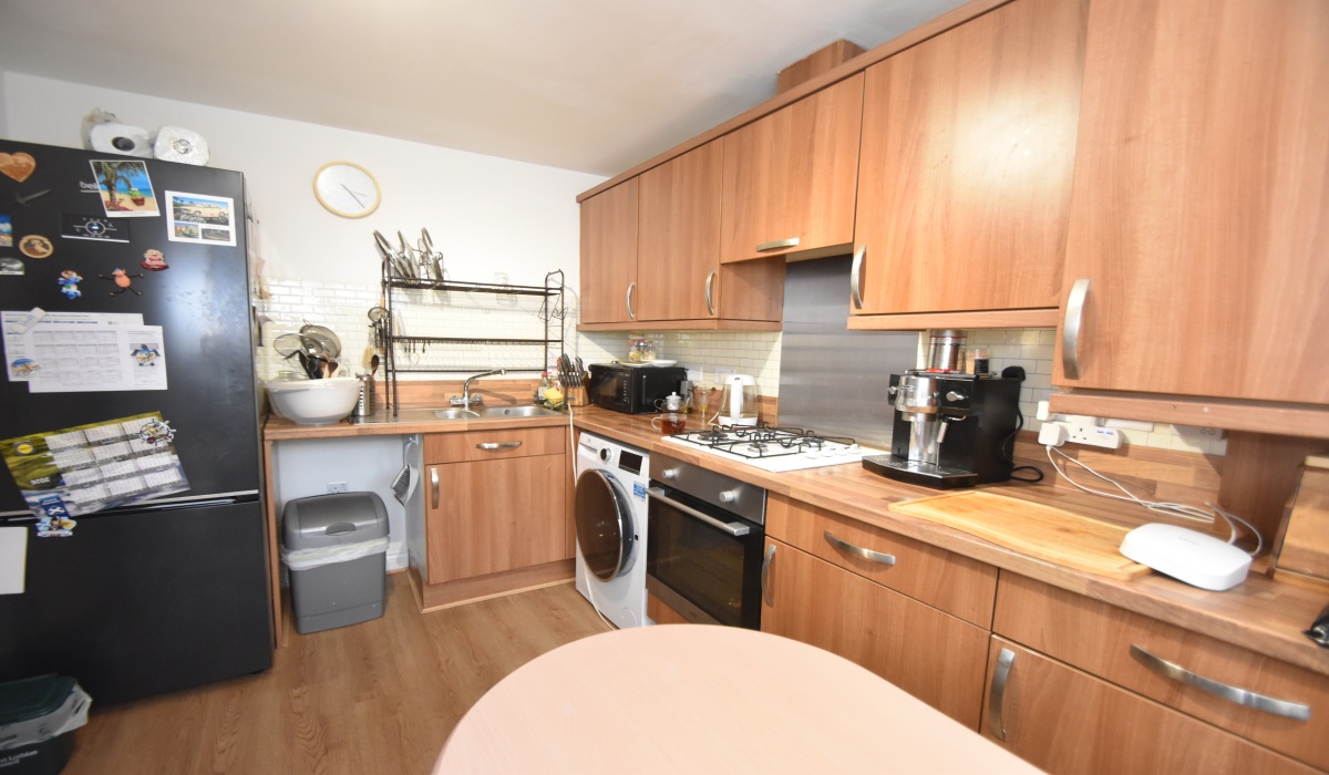 11 Fitzallan Place, Bathgate, Wester Inch Village, 4 Bedrooms Bedrooms, 0 ,2 BathroomsBathrooms,Terraced,Under offer,Fitzallan Place,0,1580