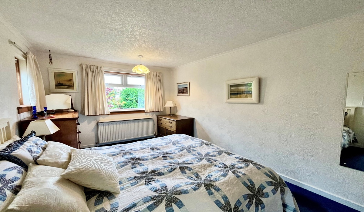 15 Dollar Road, Tillicoultry, FK13 6PA, 3 Bedrooms Bedrooms, 0 ,2 BathroomsBathrooms,Detached,For Sale,15 Dollar Road, Tillicoultry, FK13 6PA,0,1581