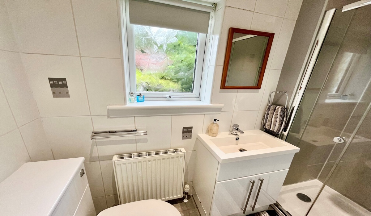 15 Dollar Road, Tillicoultry, FK13 6PA, 3 Bedrooms Bedrooms, 0 ,2 BathroomsBathrooms,Detached,For Sale,15 Dollar Road, Tillicoultry, FK13 6PA,0,1581