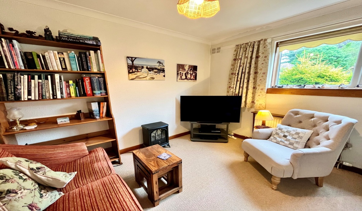 15 Dollar Road, Tillicoultry, FK13 6PA, 3 Bedrooms Bedrooms, 0 ,2 BathroomsBathrooms,Detached,For Sale,15 Dollar Road, Tillicoultry, FK13 6PA,0,1581