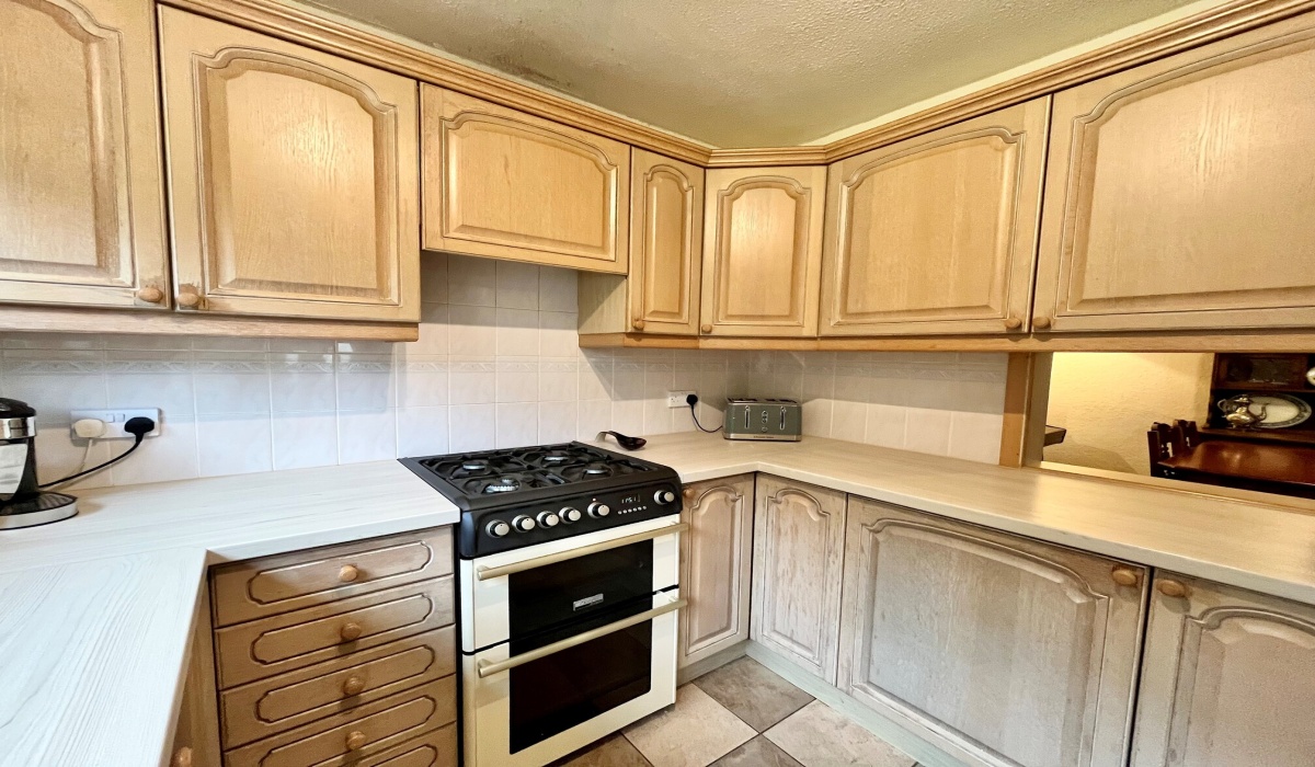 15 Dollar Road, Tillicoultry, FK13 6PA, 3 Bedrooms Bedrooms, 0 ,2 BathroomsBathrooms,Detached,For Sale,15 Dollar Road, Tillicoultry, FK13 6PA,0,1581