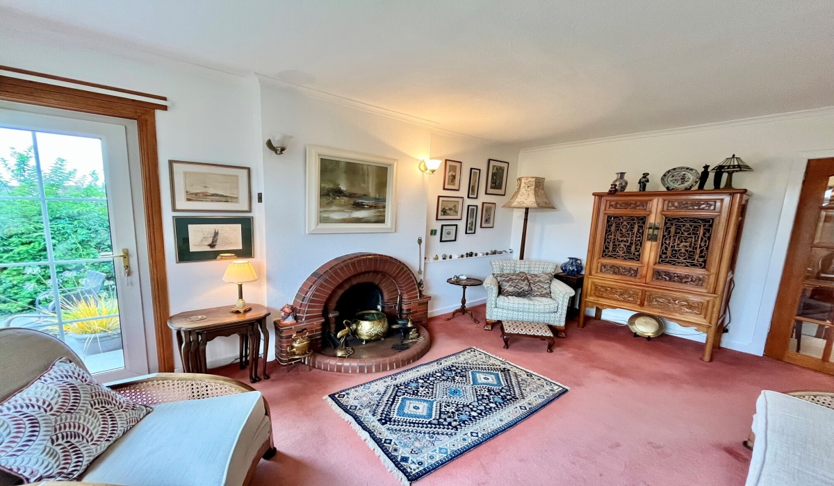 15 Dollar Road, Tillicoultry, FK13 6PA, 3 Bedrooms Bedrooms, 0 ,2 BathroomsBathrooms,Detached,For Sale,15 Dollar Road, Tillicoultry, FK13 6PA,0,1581