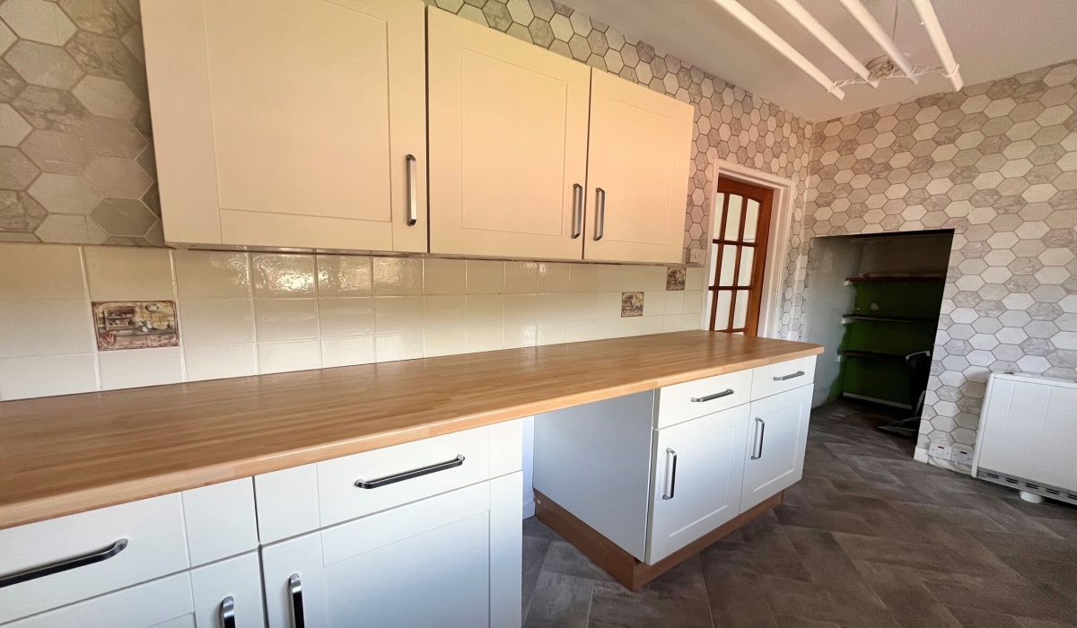 15 Hamilton Road, Grangemouth, 2 Bedrooms Bedrooms, ,1 BathroomBathrooms,Mid Terraced Villa,For Sale,Hamilton Road,1593