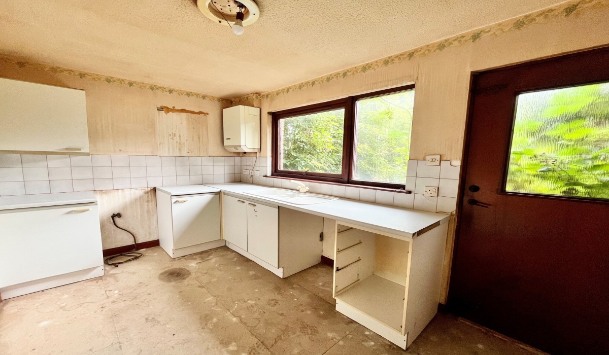 21 Carron View, Maddiston, Falkirk, FK2 0NF, 2 Bedrooms Bedrooms, ,1 BathroomBathrooms,End Terraced Villa,For Sale,21 Carron View, Maddiston, Falkirk, FK2 0NF,1595