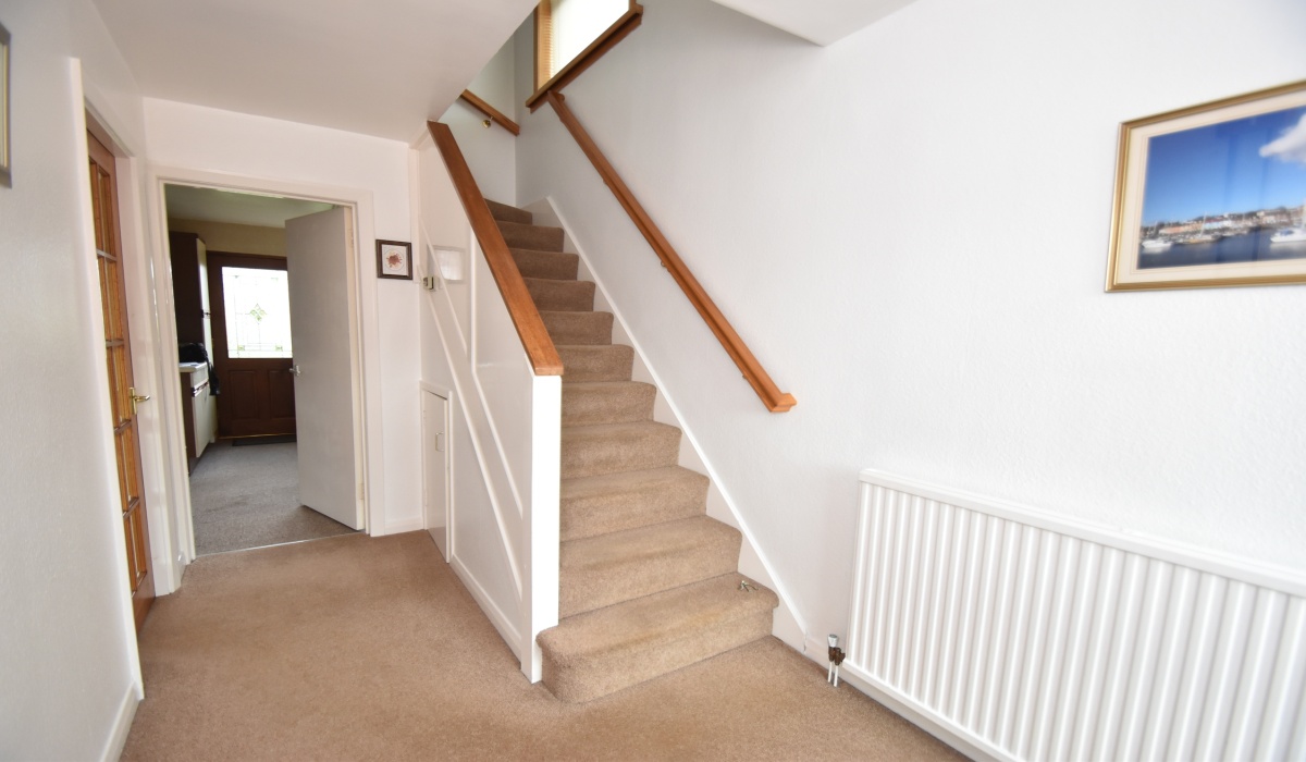 5 Muir Wood Crescent, Currie, EH14 5HD, 3 Bedrooms Bedrooms, 0 ,1 BathroomBathrooms,Semi Detached Villa,For Sale,5 Muir Wood Crescent, Currie, EH14 5HD,0,1591
