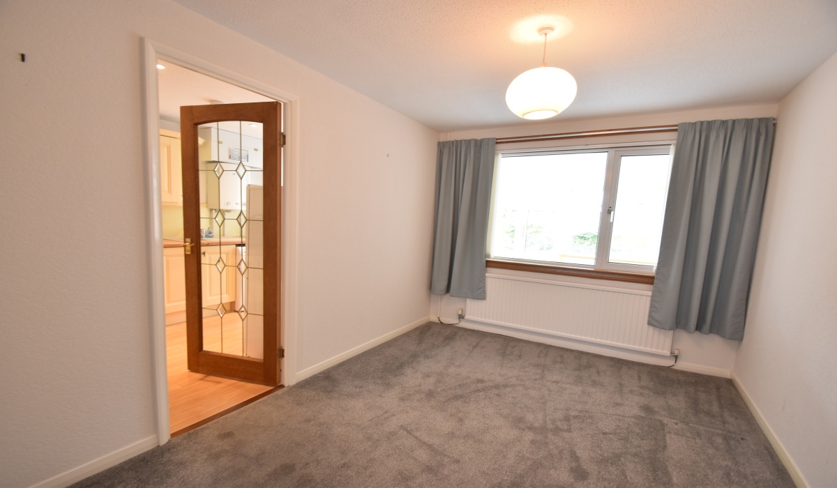 3 Hollybank Place, East Calder, 3 Bedrooms Bedrooms, ,1 BathroomBathrooms,End Terraced Villa,For Sale,Hollybank Place,1600