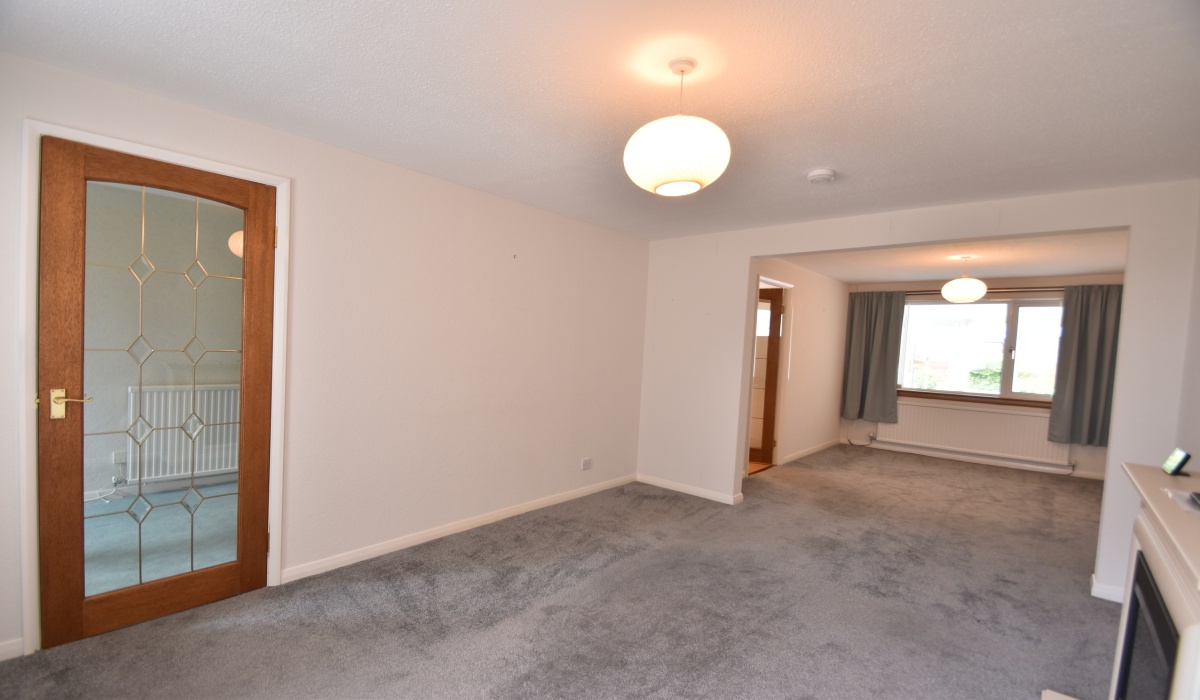 3 Hollybank Place, East Calder, 3 Bedrooms Bedrooms, ,1 BathroomBathrooms,End Terraced Villa,For Sale,Hollybank Place,1600