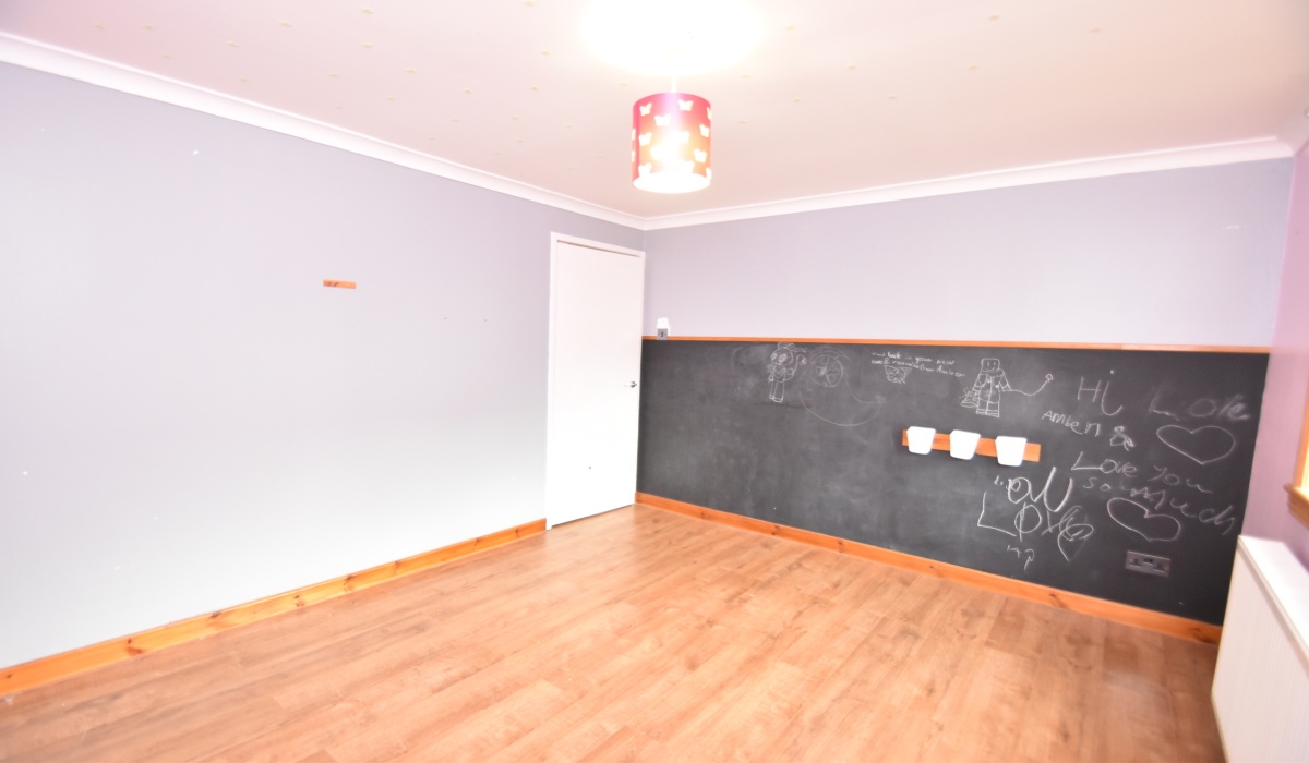 48 Whinbank, Livingston, 3 Bedrooms Bedrooms, 0 ,2 BathroomsBathrooms,End Terraced Villa,For Sale,Whinbank,0,1596