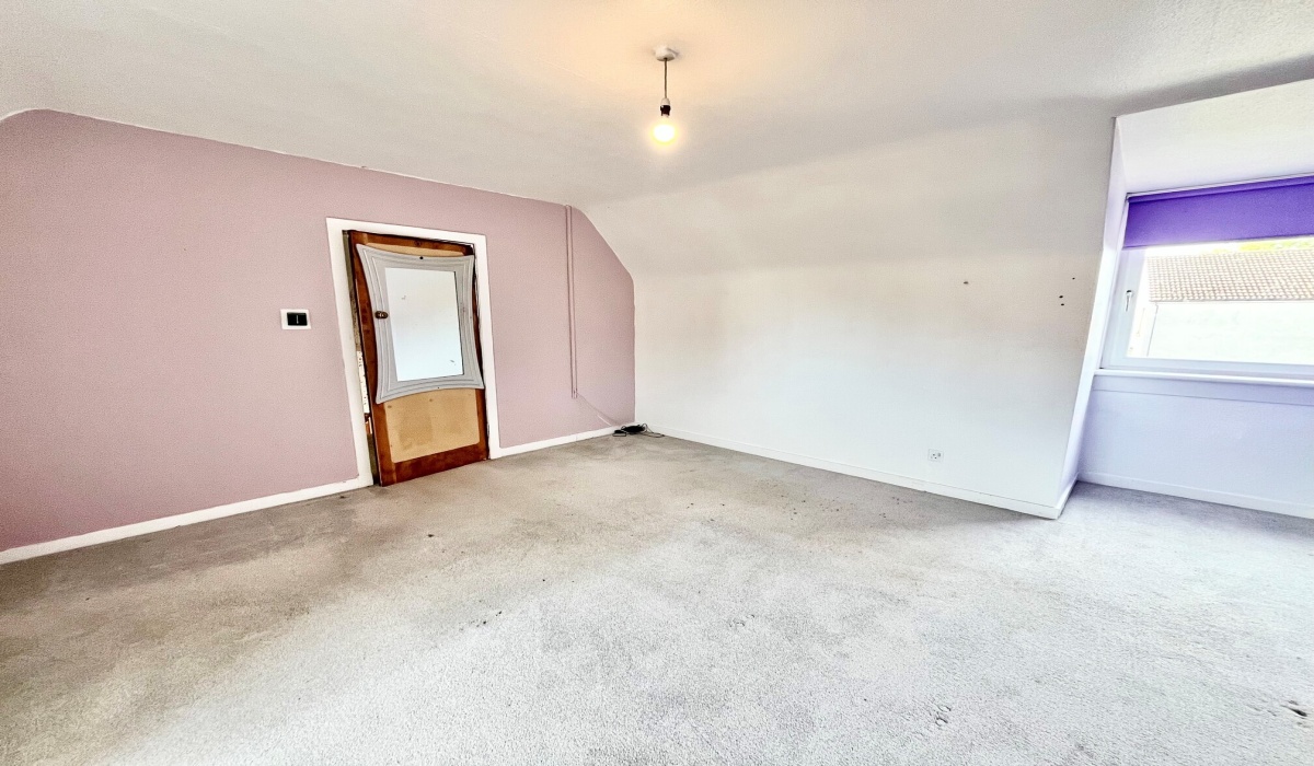 5 Sharp Terrace, Grangemouth, 3 Bedrooms Bedrooms, 0 ,2 BathroomsBathrooms,Semi Detached Villa,Under offer,Sharp Terrace,0,1597