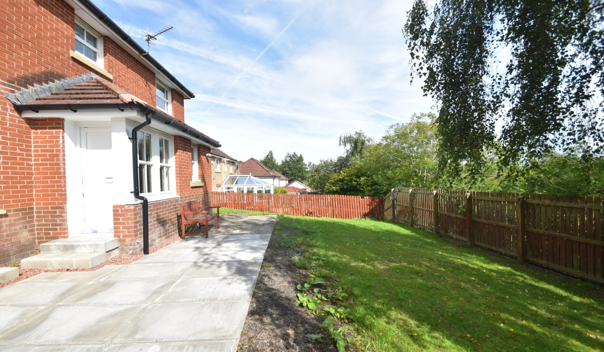 8 MacIntosh Place, Falkirk, FK1 5UL, 4 Bedrooms Bedrooms, ,3 BathroomsBathrooms,Detached,For Sale,8 MacIntosh Place, Falkirk, FK1 5UL,1601
