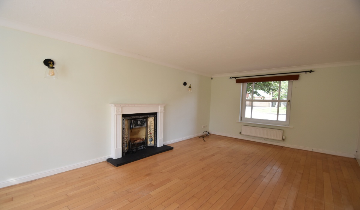 8 MacIntosh Place, Falkirk, FK1 5UL, 4 Bedrooms Bedrooms, ,3 BathroomsBathrooms,Detached,For Sale,8 MacIntosh Place, Falkirk, FK1 5UL,1601