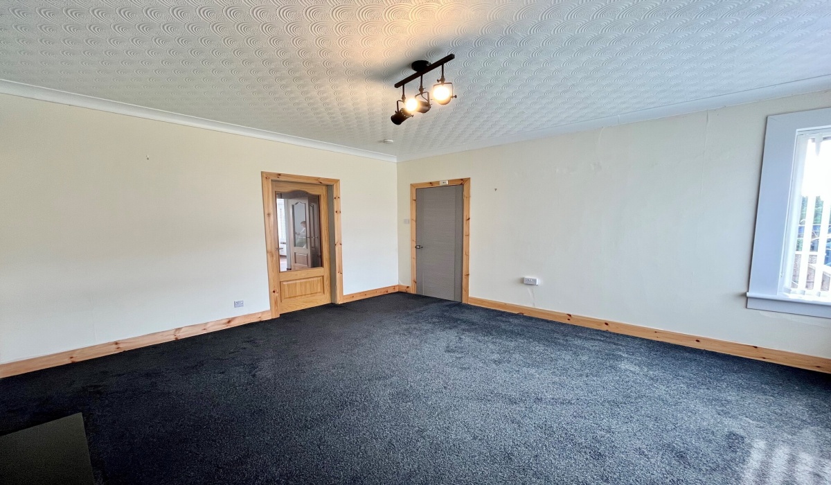 5 Sharp Terrace, Grangemouth, 3 Bedrooms Bedrooms, 0 ,2 BathroomsBathrooms,Semi Detached Villa,Under offer,Sharp Terrace,0,1597