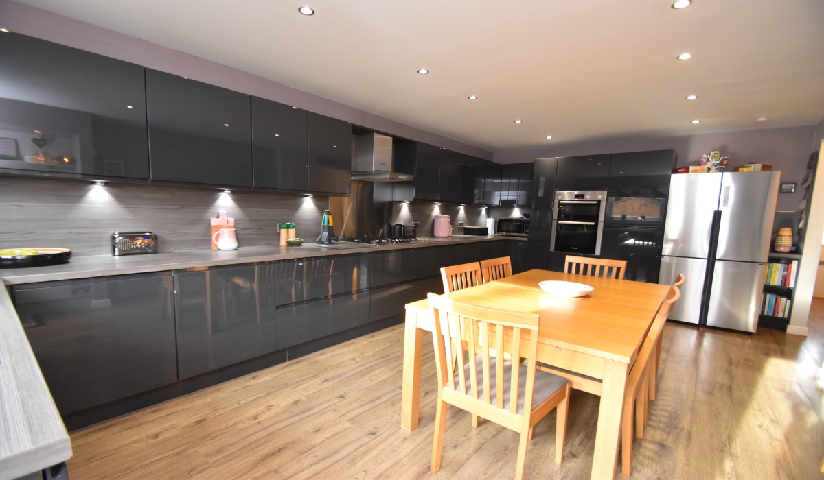 14 Muirhouses Crescent, Bo'ness, EH51 9DH, 4 Bedrooms Bedrooms, 0 ,3 BathroomsBathrooms,Detached,For Sale,14 Muirhouses Crescent, Bo'ness, EH51 9DH,0,1598 14 Muirhouses Crescent, Bo'ness, EH51 9DH, 4 Bedrooms Bedrooms, 0 ,3 BathroomsBathrooms,Detached,For Sale,14 Muirhouses Crescent, Bo'ness, EH51 9DH,0,1598