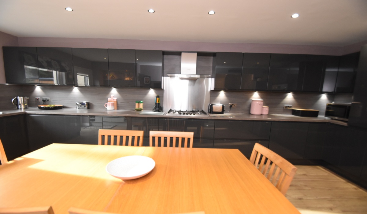 14 Muirhouses Crescent, Bo'ness, EH51 9DH, 4 Bedrooms Bedrooms, 0 ,3 BathroomsBathrooms,Detached,For Sale,14 Muirhouses Crescent, Bo'ness, EH51 9DH,0,1598 14 Muirhouses Crescent, Bo'ness, EH51 9DH, 4 Bedrooms Bedrooms, 0 ,3 BathroomsBathrooms,Detached,For Sale,14 Muirhouses Crescent, Bo'ness, EH51 9DH,0,1598