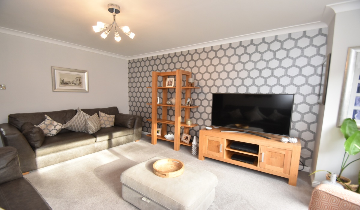 14 Muirhouses Crescent, Bo'ness, EH51 9DH, 4 Bedrooms Bedrooms, 0 ,3 BathroomsBathrooms,Detached,For Sale,14 Muirhouses Crescent, Bo'ness, EH51 9DH,0,1598 14 Muirhouses Crescent, Bo'ness, EH51 9DH, 4 Bedrooms Bedrooms, 0 ,3 BathroomsBathrooms,Detached,For Sale,14 Muirhouses Crescent, Bo'ness, EH51 9DH,0,1598
